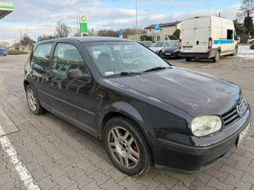 Volkswagen Golf IV Hatchback 1.9 TDI 110KM 1999 Volkswagen Golf Klimatyzacja - 1.9 TDI - 110KM