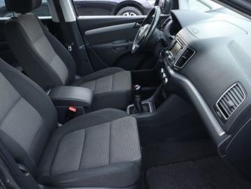 Volkswagen Sharan II Van 2.0 TDI-CR BMT 140KM 2015 VW Sharan 2.0 TDI, Salon Polska, Serwis ASO, zdjęcie 8