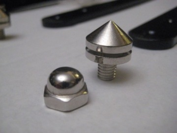 Колонки Jamo S 606 Кронштейны + шипы C6