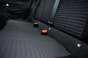 Peugeot 2008 II SUV 1.2 PureTech 130KM 2022 Peugeot 2008 *FV 23%*Automat*Org. Lakier*Serwis*, zdjęcie 27