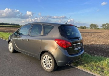 Opel Meriva II Mikrovan 1.4 Turbo ECOTEC 140KM 2013 Opel Meriva Opel Meriva B 1.4 T automat 1.4 Benzyna 140KM, zdjęcie 7