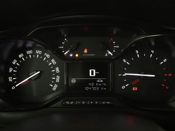 Citroen C3 III Hatchback 1.2 PureTech 82KM 2018 Citroen C3 1.2 Benzyna Graphic Klimatyzacja, zdjęcie 21