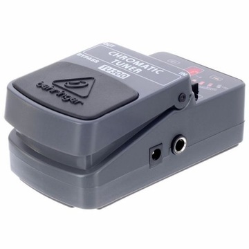 Хроматический напольный тюнер Behringer TU300.