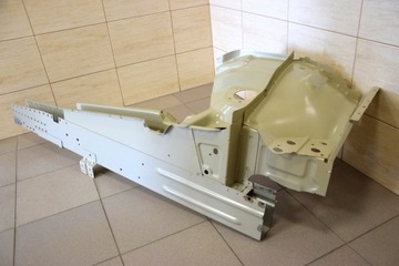 СПРИНТЕР II 07-18 W906 ЛЕВАЯ ЧЕТВЕРТЬ ЗАГЛУШИТЕЛЬНОЙ РАМКИ