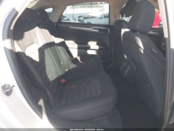 Ford Fusion 2020 Ford Fusion Hybrid Se 2020 2.0 Hybryda 141KM, zdjęcie 12