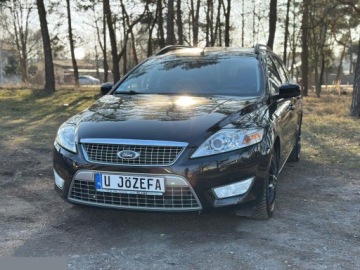 Ford Mondeo IV Kombi 2.3 Duratec 161KM 2010 Ford Mondeo SW 2.3 Silver X 161KM 2010r, zdjęcie 1