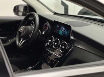 Mercedes GLC C253 SUV Facelifting 2.0 200d 163KM 2019 Mercedes-Benz GLC 200d 4-Matic Kamera cofania Nawigacja LED Salon Pols, zdjęcie 36