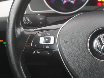 Volkswagen Passat B8 Variant 2.0 TDI BlueMotion SCR 150KM 2016 VW Passat 2.0 TDI, VAT 23%, Navi, Klima, zdjęcie 15