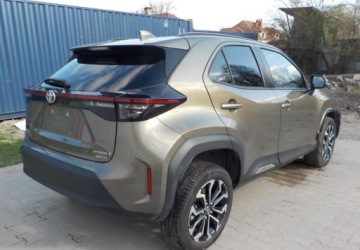 Toyota 2023 Toyota Yaris Cross 4X4 Okazja 1.5 Hybryda 92KM, zdjęcie 15