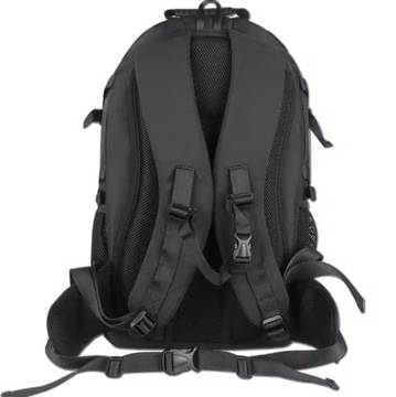 Рюкзак с солнечной батареей емкостью 45 литров.