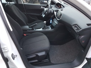 Peugeot 308 II SW Facelifting 1.5 BlueHDI 130KM 2019 Peugeot 308 SW BLUEHDI 130 STOP &amp; START, zdjęcie 10