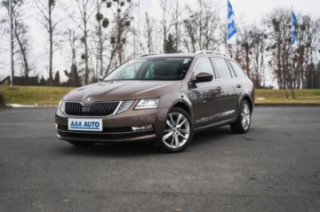 Skoda Octavia III Liftback Facelifting 1.5 TSI ACT 150KM 2019 Skoda Octavia 1.5 TSI, Salon Polska, Serwis ASO, zdjęcie 1