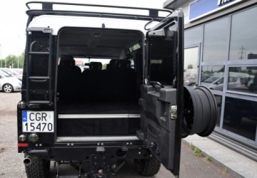 Land Rover Defender III 90 Station Wagon 2.2 TD4 122KM 2013 Land Rover Defender Faktura VAT 23 2.2 Diesel 122KM, zdjęcie 8