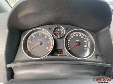 Opel Zafira B 1.9 CDTI ECOTEC 100KM 2005 Opel Zafira 1.9cdti 7 osobowa nowy pt nowe tarcze nowe opony auto do jaz, zdjęcie 26