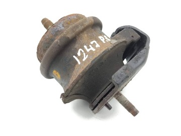 NISSAN 350Z 2004 LEVÝ STRANA DRŽÁK / DRŽÁKY MOTORU