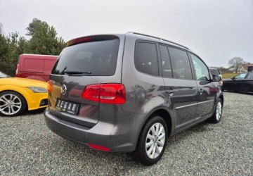 Volkswagen Touran II 2.0 TDI 170KM 2011 Volkswagen Touran 2,0 170KM Automat DSG Highline Navi Kamera PDC 2.0 Diesel, zdjęcie 3