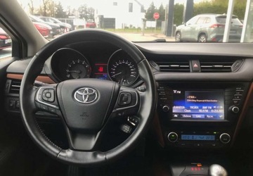 Toyota Avensis III Sedan Facelifting 2015 1.8 Valvematic 147KM 2015 Toyota Avensis Toyota Avensis 1.8 Premium 1.8 Benzyna 147KM, zdjęcie 18