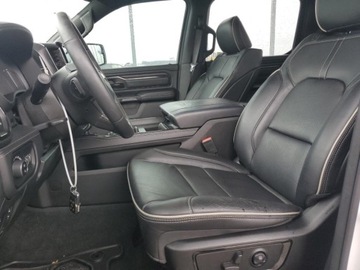 RAM 1500 2023r., Limited, od ubezpieczalni 5.7 Benzyna 395KM, zdjęcie 6