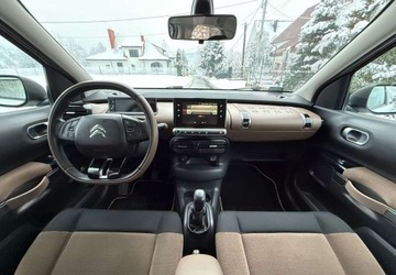 Citroen C4 Cactus Crossover 1.2 PureTech 82KM 2015 Citroen C4 Cactus Citroen C4 Cactus 1.2 PureTech Shine 1.2 Benzyna 82KM, zdjęcie 14