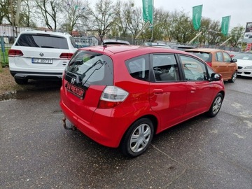 Honda Jazz III 1.2 i-VTEC 90KM 2008 Honda Jazz 1.2 Benzyna 90 KM, Klimatyzacja, Dwa, zdjęcie 3