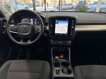Volvo XC40 Crossover Plug-In 1.5 T4 Plug-in Hybrid 211KM 2021 Volvo XC 40 T4 Inscription Plug In Kamera cofania CarPlayAndroid Auto, zdjęcie 12