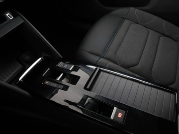 Citroen C4 III SUV 1.2 PureTech 130KM 2023 Citroen C4 automat kamera FullLED tempomat, zdjęcie 28