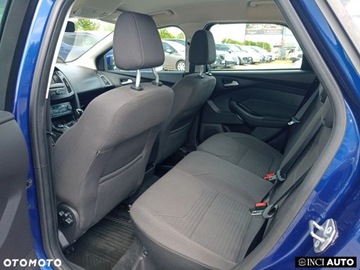 Ford Focus III Kombi Facelifting 1.0 EcoBoost 100KM 2017 Ford Focus Ford Focus 1.0 EcoBoost Gold X ASS Benzyna 100KM, zdjęcie 13