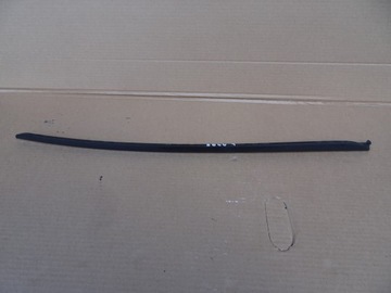 AUDI A4 B8 LISTWA SZYBY CZOŁOWEJ LEWA 8K0854327
