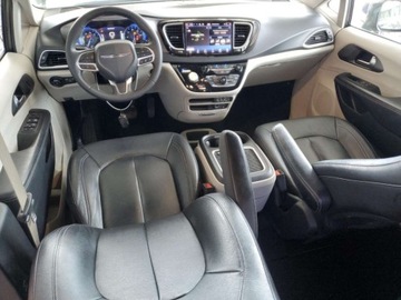 Chrysler Pacifica II 2022 Chrysler Pacifica 2022, 3.6L, TOURING L, od ubezpieczalni 3.6 Benzyna 287KM, zdjęcie 6