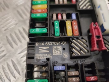 BMW 7 G11 G12 2017 Frame / Fuse Module 9357891