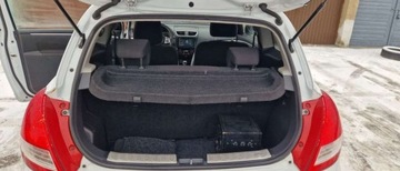 Suzuki Swift V Hatchback 5d 1.6 VVT Sport 136KM 2012 Suzuki Swift SPORT Xenony Navi Android Biala Perla 1.6 Benzyna 136KM, zdjęcie 9