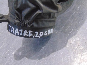 ТРУБА ЗАБОРА ВОЗДУХА TRAJET 2.0 CRDI 28210-38500