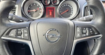 Opel Astra J Sedan 1.4 Turbo ECOTEC 140KM 2013 Opel Astra Lift 1.4 Turbo 140KM BiXenony Ledy NawiPL PółSkóra Grzana Kiera, zdjęcie 14