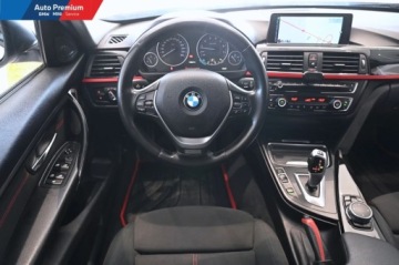 BMW Seria 3 F30-F31-F34 Touring Facelifting 2.0 320i 184KM 2015 BMW Seria 3 320iFotele SportoweSystem Naglosnienia HarmanKardon Surround, zdjęcie 11