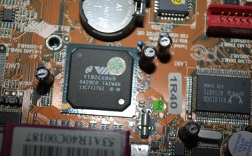 Actina ULTIMO Через разъем C3 400 МГц 128 МБ SDRAM ПК 133 128 МБ CF