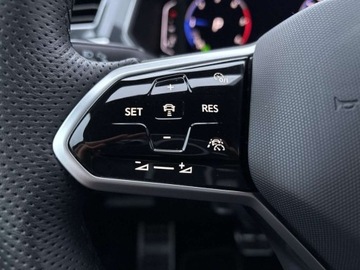 Volkswagen Tiguan II SUV Facelifting 2.0 TDI 200KM 2022 Volkswagen Tiguan R-line LED Matrix tempomat ACC navi Ambient FV23, zdjęcie 13