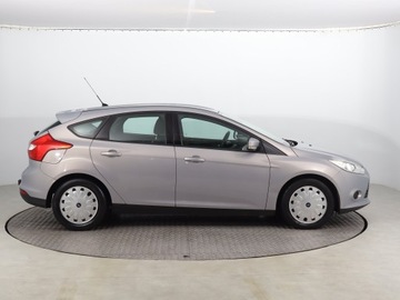 Ford Focus III Hatchback 5d facelifting 1.0 EcoBoost 100KM 2014 Ford Focus 1.0 EcoBoost, Navi, Klima, Tempomat, zdjęcie 5