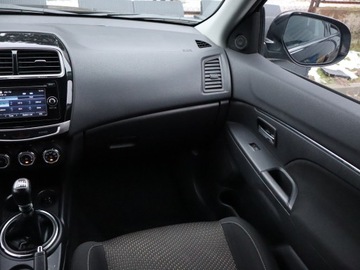 Mitsubishi ASX I SUV Facelifting 1.8 150KM 2014 Mitsubishi ASX 1.8 DI-D MIVEC, Klima, Klimatronic, zdjęcie 7