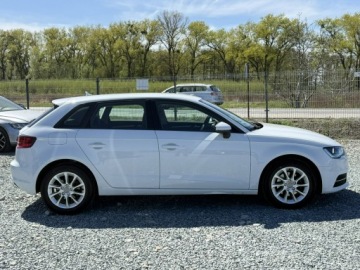 Audi A3 8V Hatchback 3d 1.2 TFSI 105KM 2014 Audi A3 Sportback 1.2 16V TSI 105KM 2014 Navi,, zdjęcie 9