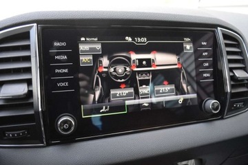 Skoda Karoq Crossover Facelifting 1.5 TSI ACT 150KM 2022 Skoda Karoq SalonPL 150KM TSI Style Bialy Metalik Virtual Indukcja ASO VAT, zdjęcie 21