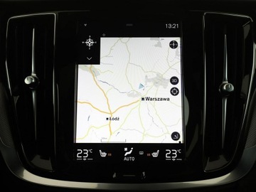 Volvo V60 II  2020 Volvo V60 PHEV 4x4 skóra/alcantara full LED, zdjęcie 27