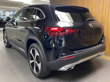 Mercedes GLA II Off-roader Facelifting 1.3 200 163KM 2026 Od ręki - 200 (163KM) Progressive | Dach panoramiczny + Kamera cofania, zdjęcie 3