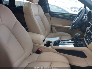 Porsche Macan 2024 Porsche Macan 2024r, T, 2.0L, AWD 2.0 Benzyna 262KM, zdjęcie 8