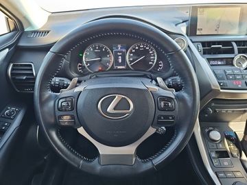 Lexus NX I SUV 200t 238KM 2016 Lexus NX 200t Comfort AWD I (2014-2021), zdjęcie 11