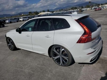 Volvo XC60 II 2022 Volvo XC 60 2022, 2.0L, 4x4, T8 RECHARGE R-DESIGN, od ubezpieczalni 2.0, zdjęcie 1