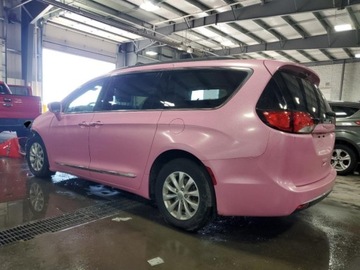 Chrysler Pacifica II 3.6 V6 291KM 2017 Chrysler Pacifica 2017r., Touring L, 3.6L, od ubezpieczalni 3.6 Benzyna, zdjęcie 2