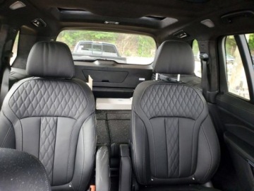 BMW X7 2024 BMW X7 M60i 2024 4.4 Benzyna 523KM, zdjęcie 11