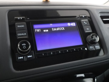 Honda HR-V II SUV 1.5 i-VTEC 130KM 2016 Honda HR-V 1.5 i-VTEC Comfort Klimatronik Tempomat, zdjęcie 22