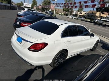 Mercedes Klasa C W205 2019 Mercedes-Benz Klasa C 2019 MERCEDES-BENZ C 300 2.0 Benzyna 255KM, zdjęcie 4