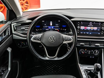 Volkswagen Polo VI Hatchback 5d Facelifting 1.0 TSI 95KM 2022 VOLKSWAGEN Polo 1.0 TSI Life Hatchback 95KM 2022, zdjęcie 9